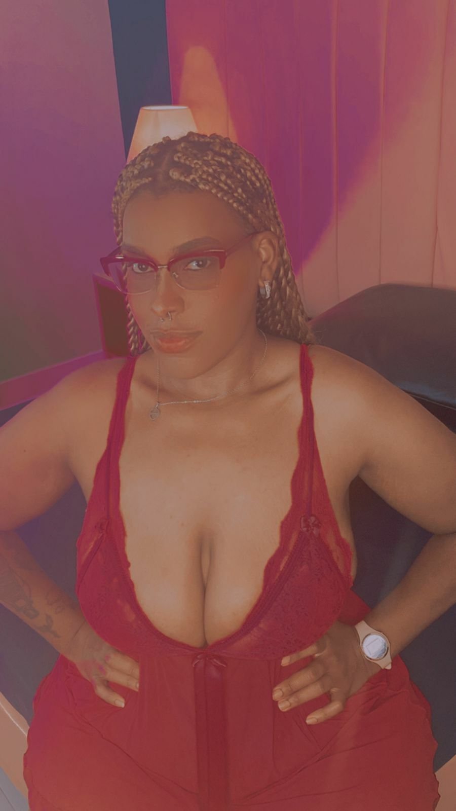 DakotaSexShow111