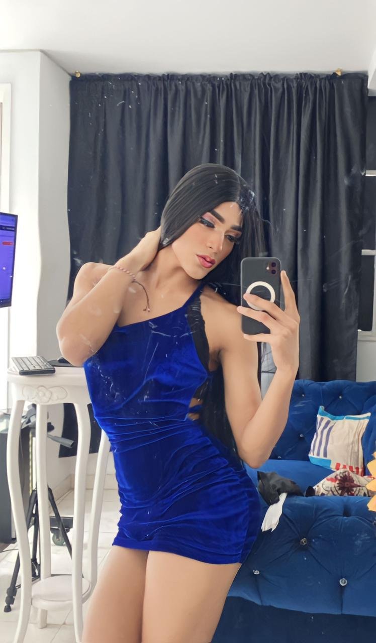 DanielaMyles