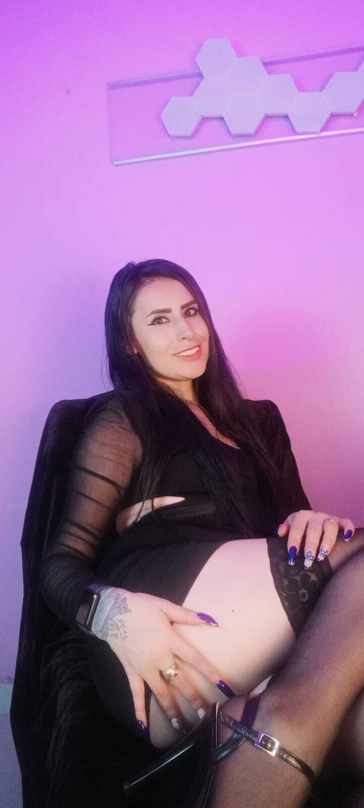 DeemiiMoore