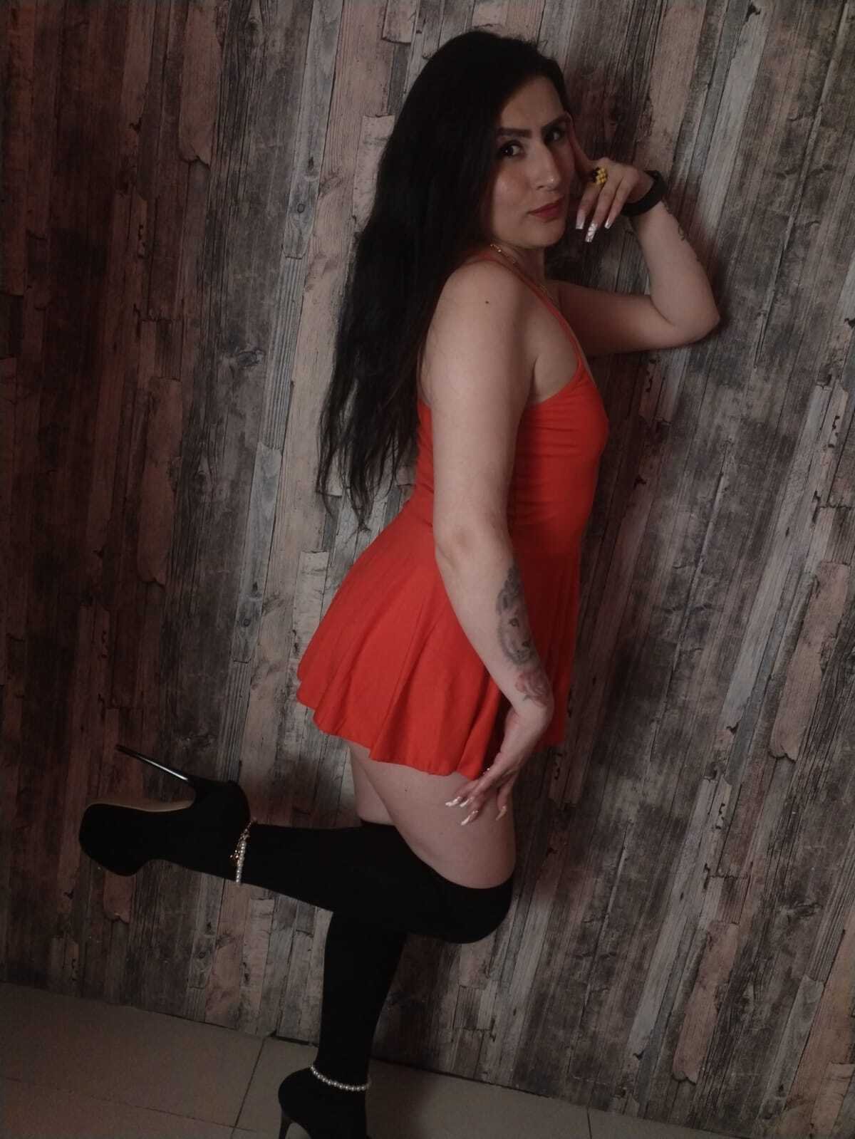 DeemiiMoore