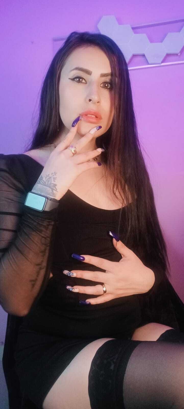 DeemiiMoore