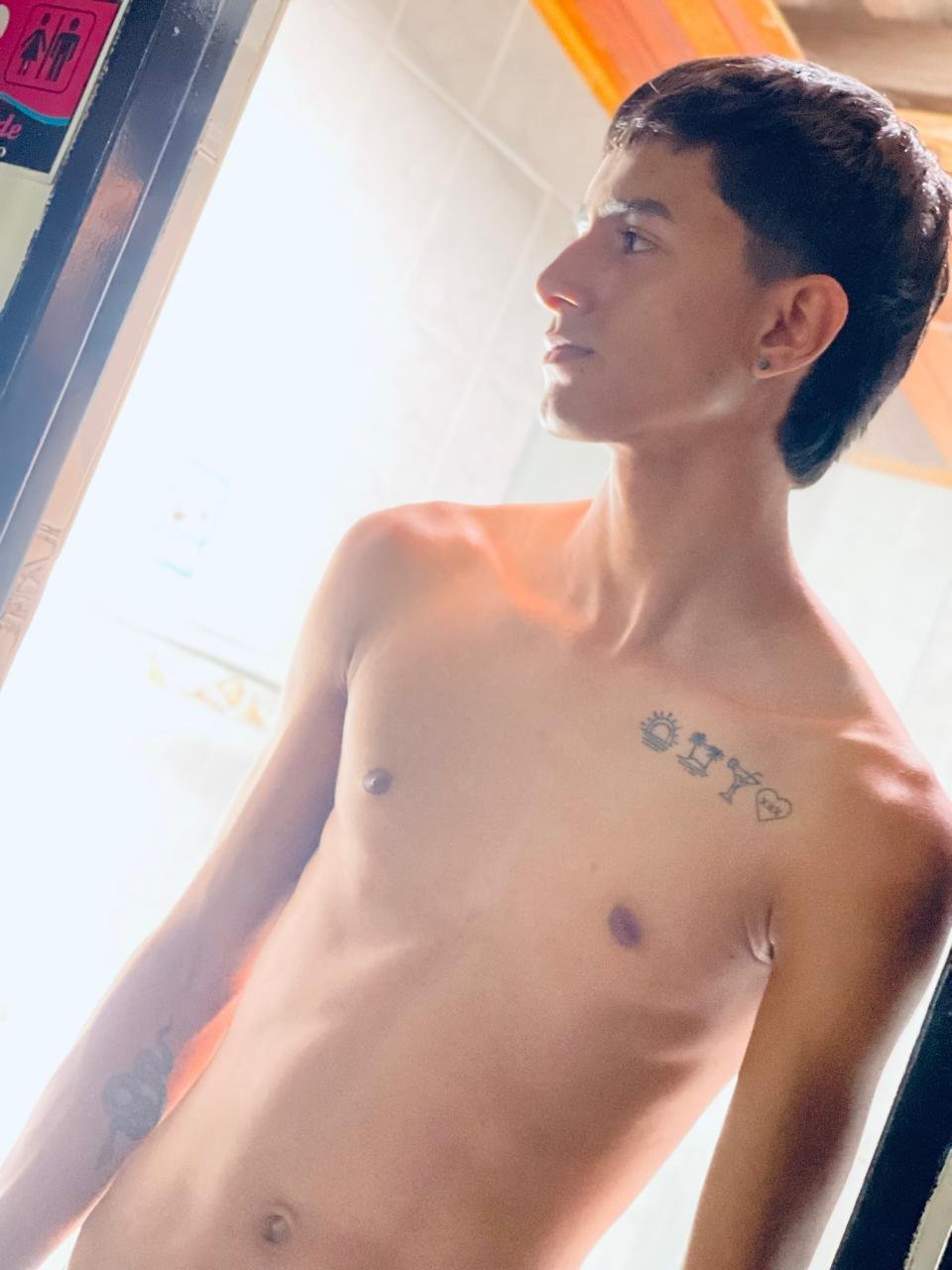 derekfoster19 from Jerkmate