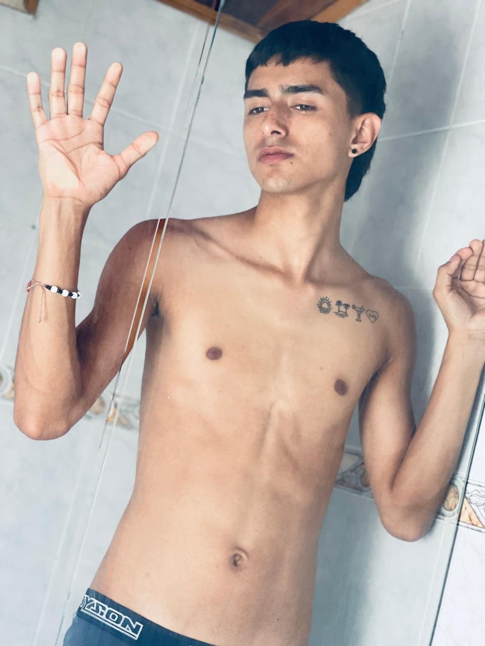 derekfoster19 from Jerkmate