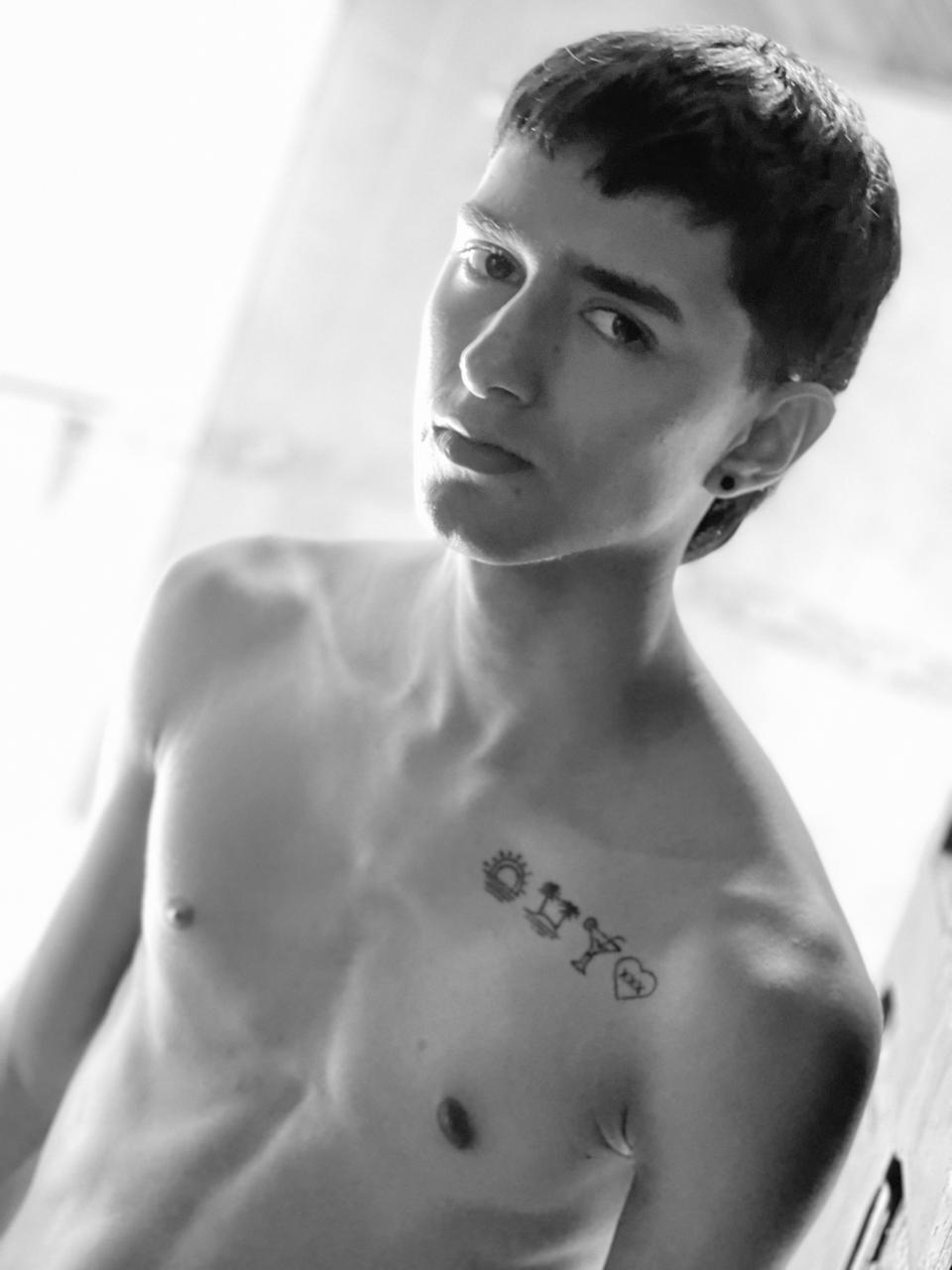 derekfoster19 from Jerkmate