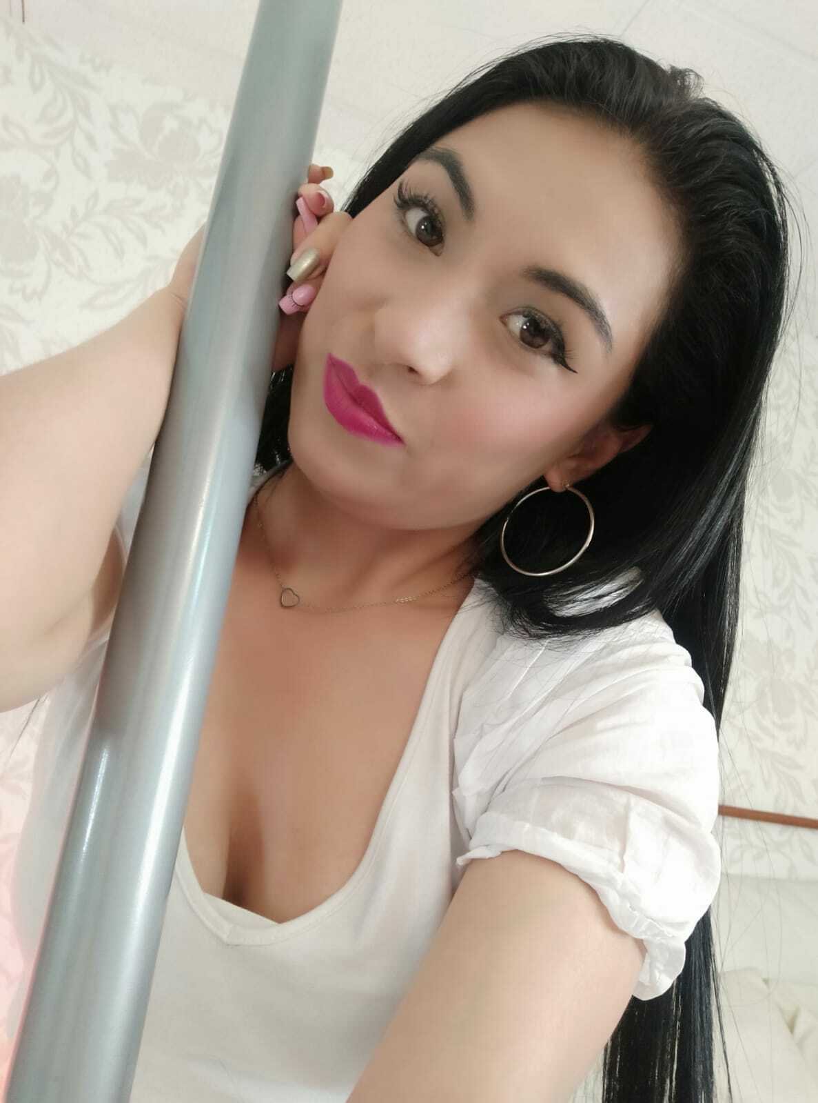 EllaRoss100