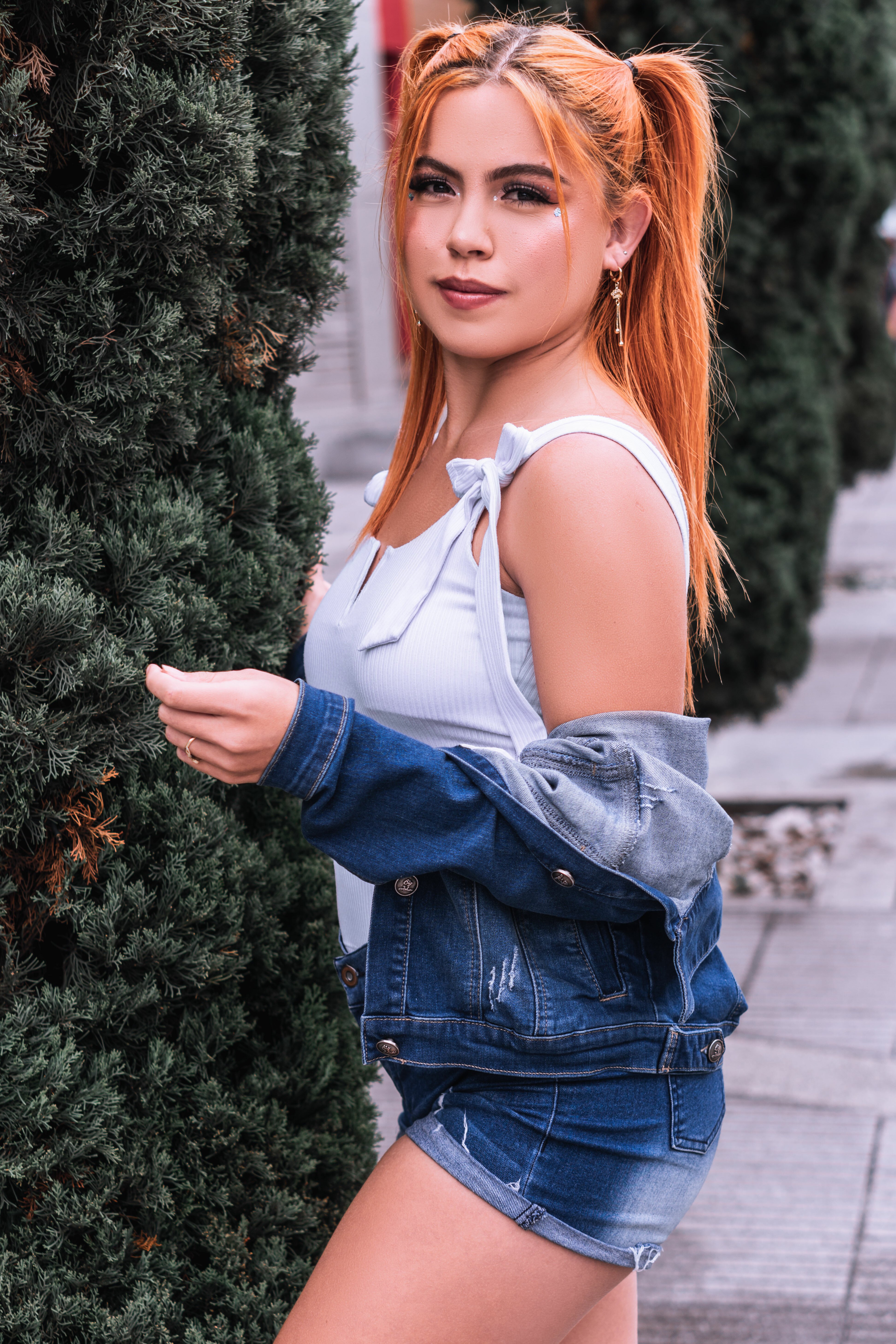 ElleWesst