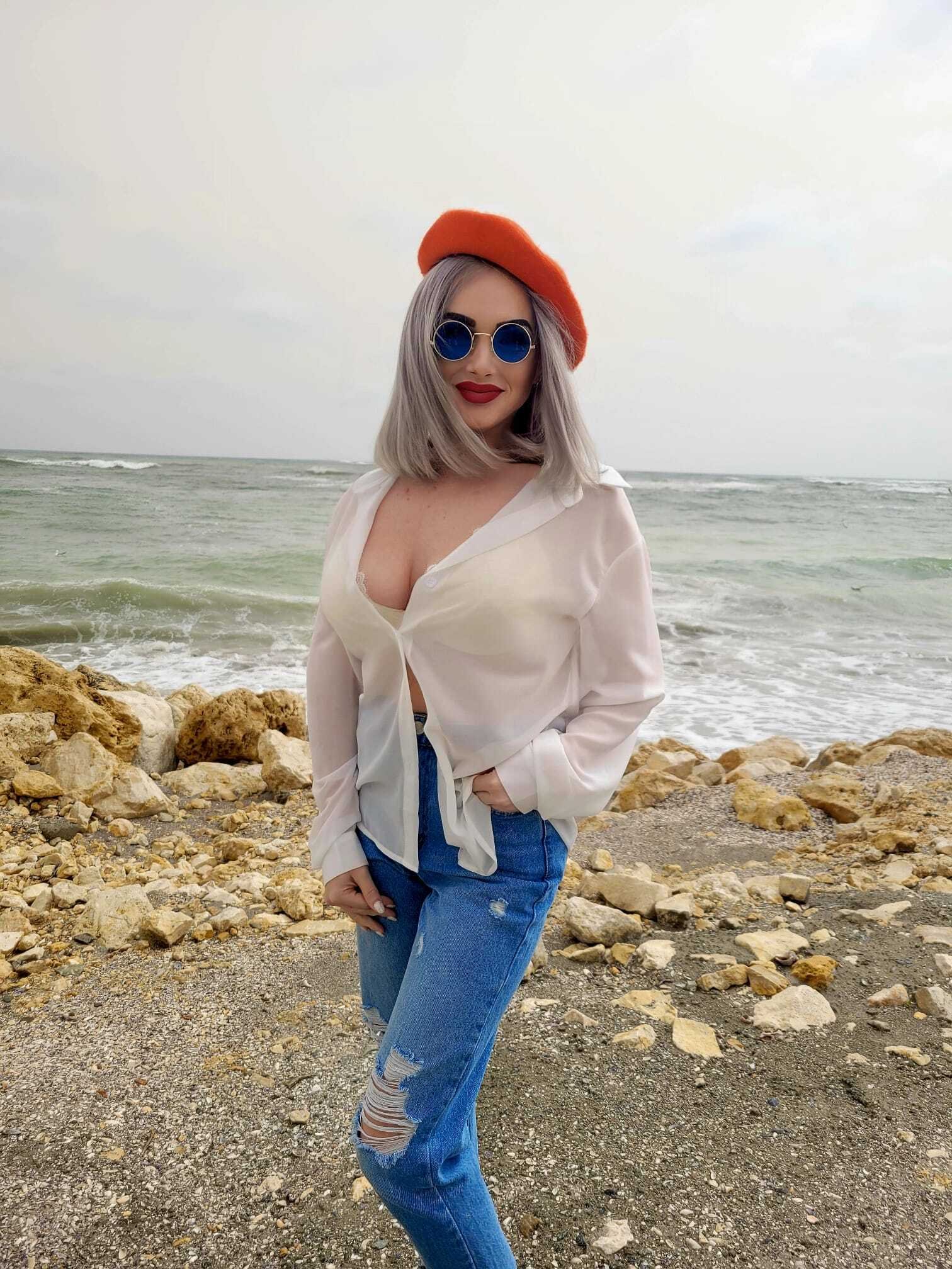 EllianaReese