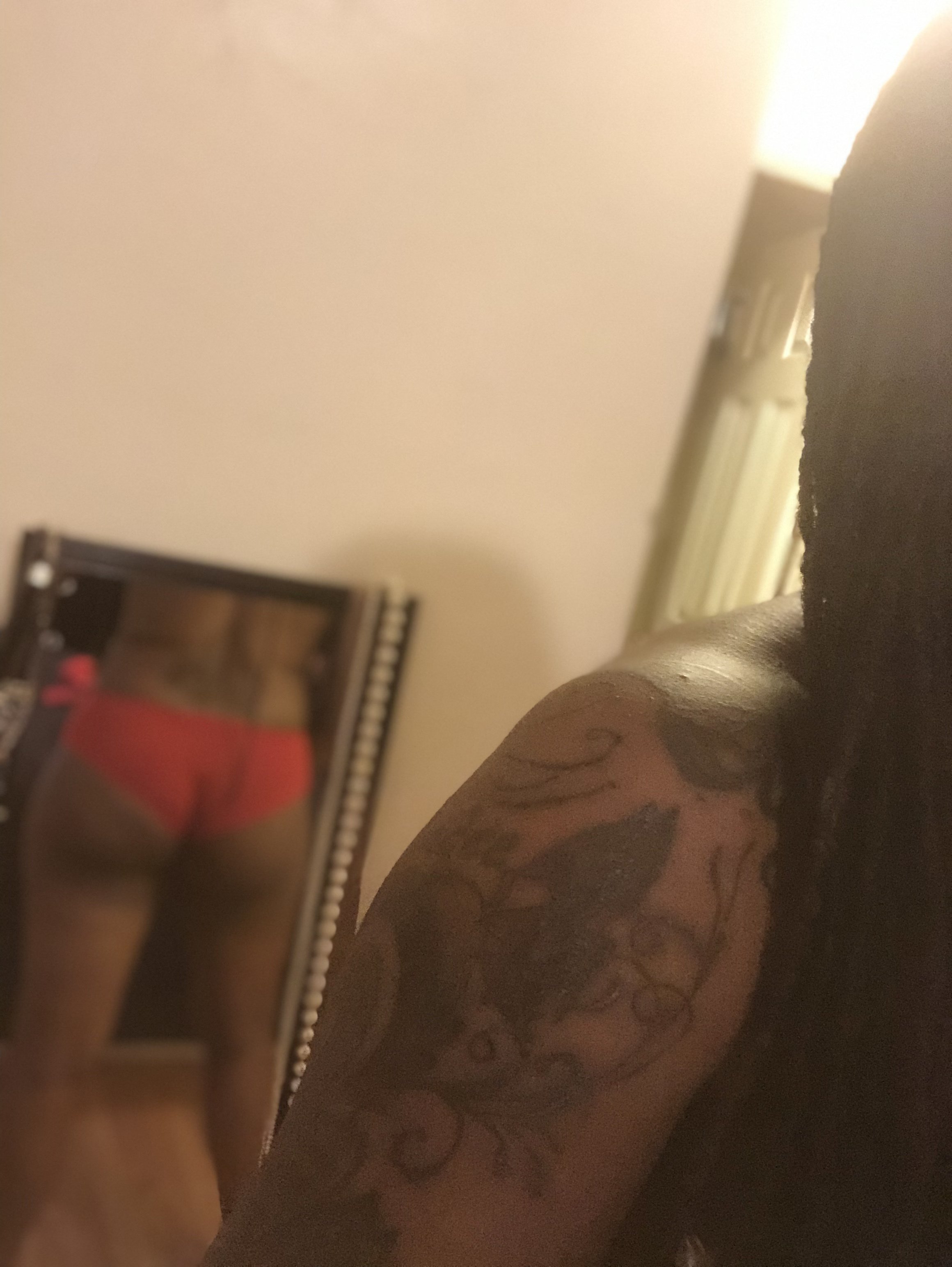 Ellie_Haze