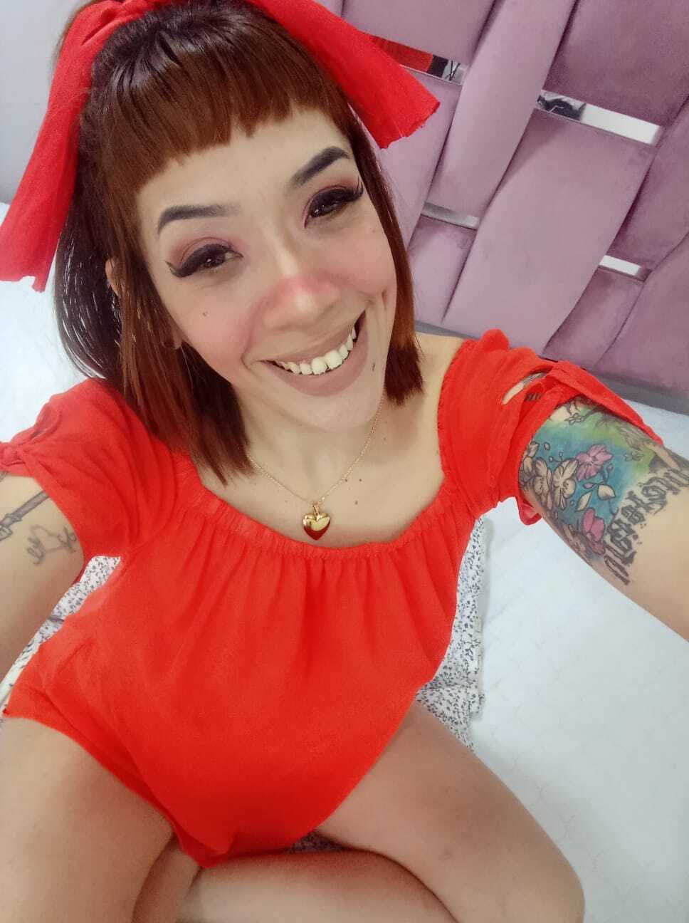 emiliakurt from Jerkmate