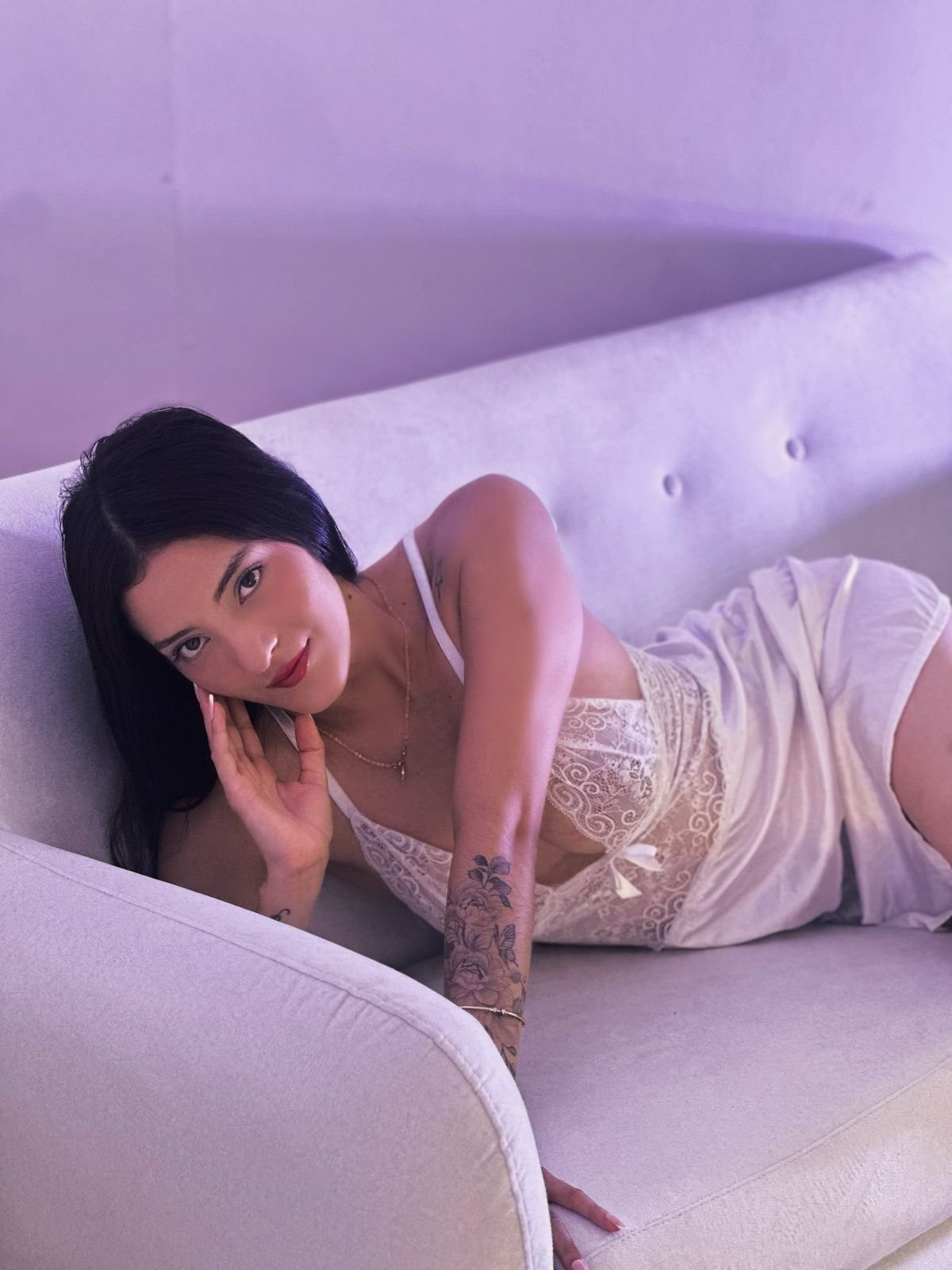 EmilyVahoos