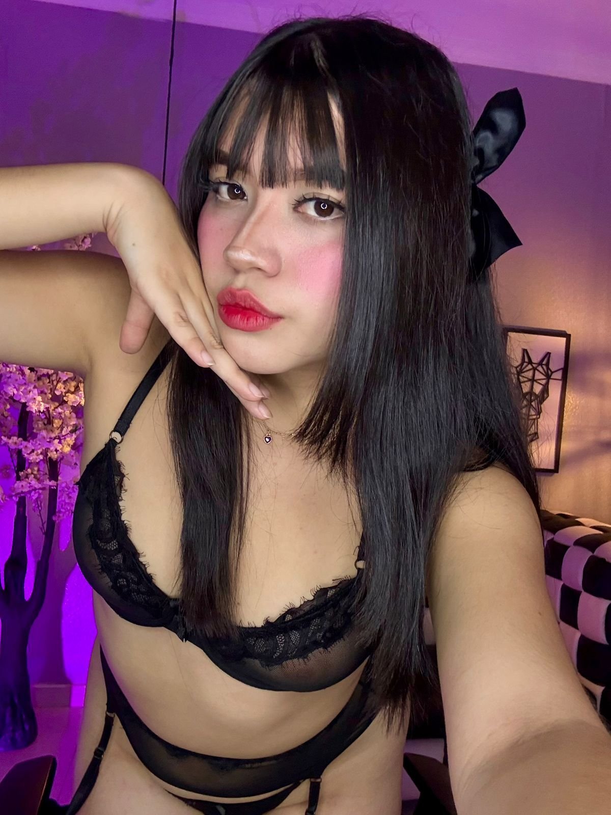 Emilyy_Cute