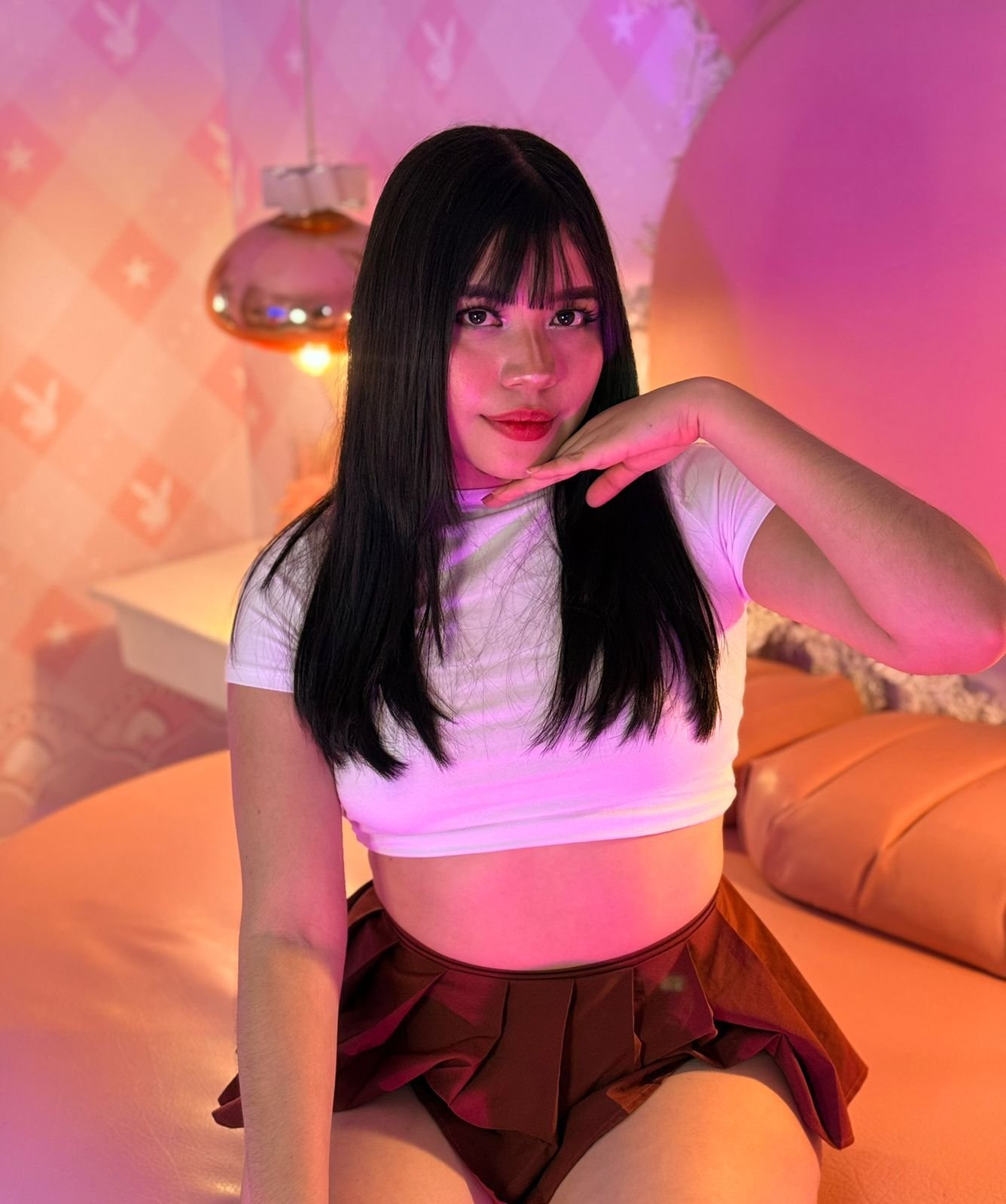 Emilyy_Cute