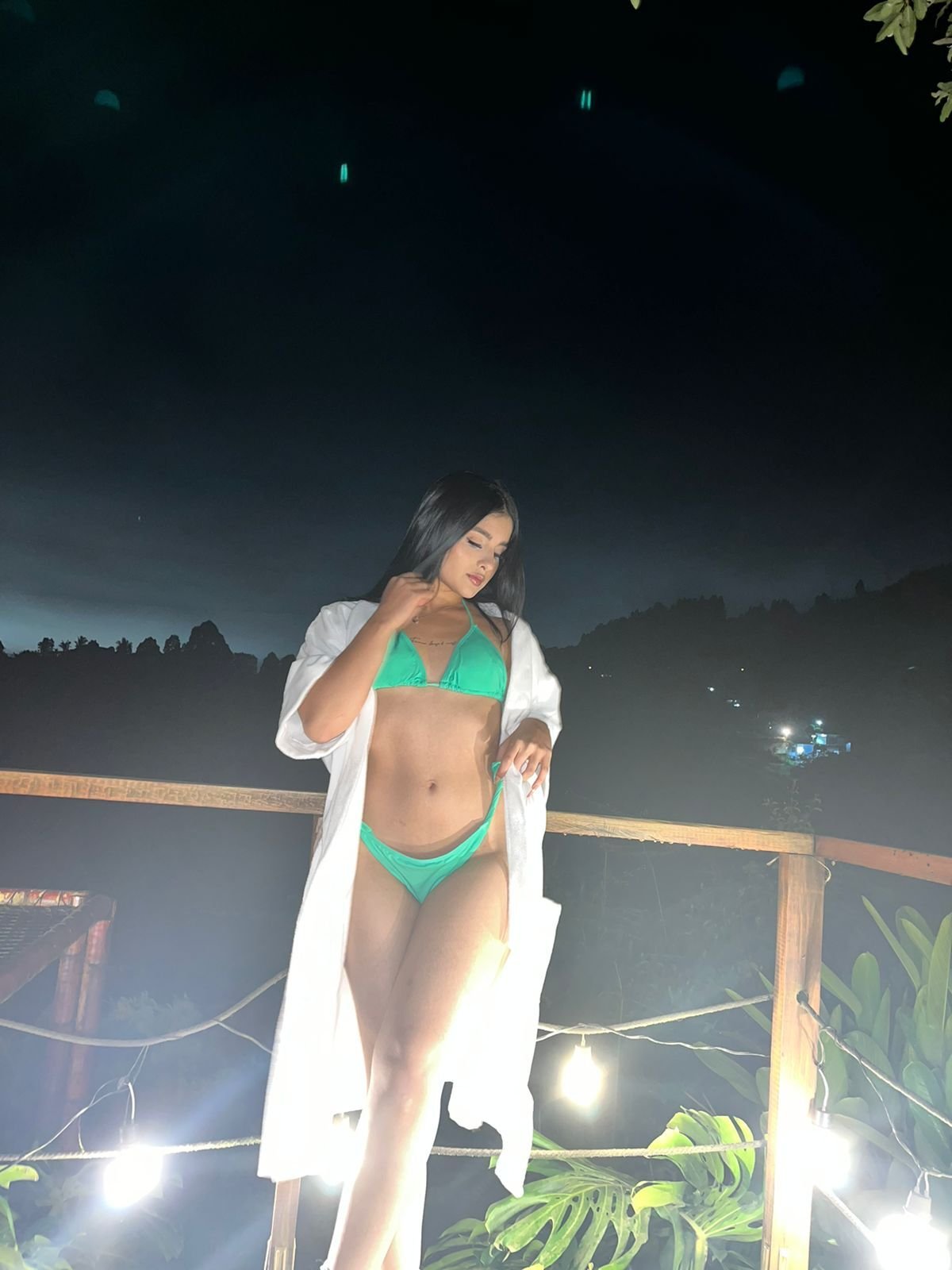 emilyy_woods from Jerkmate