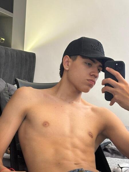 Ethan_Martin