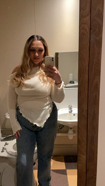 Flirty_LolaX