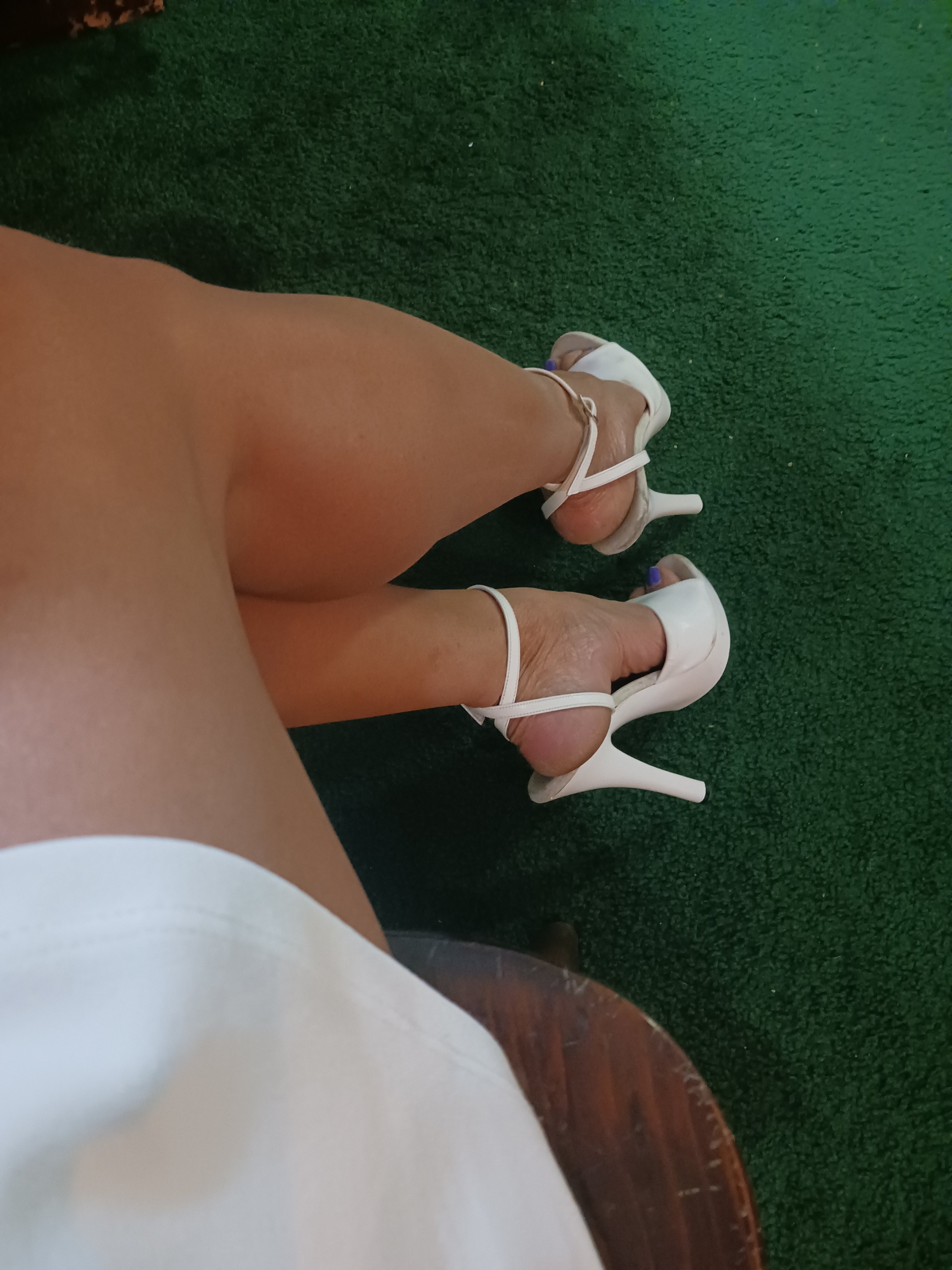 FoxxxyFeet69