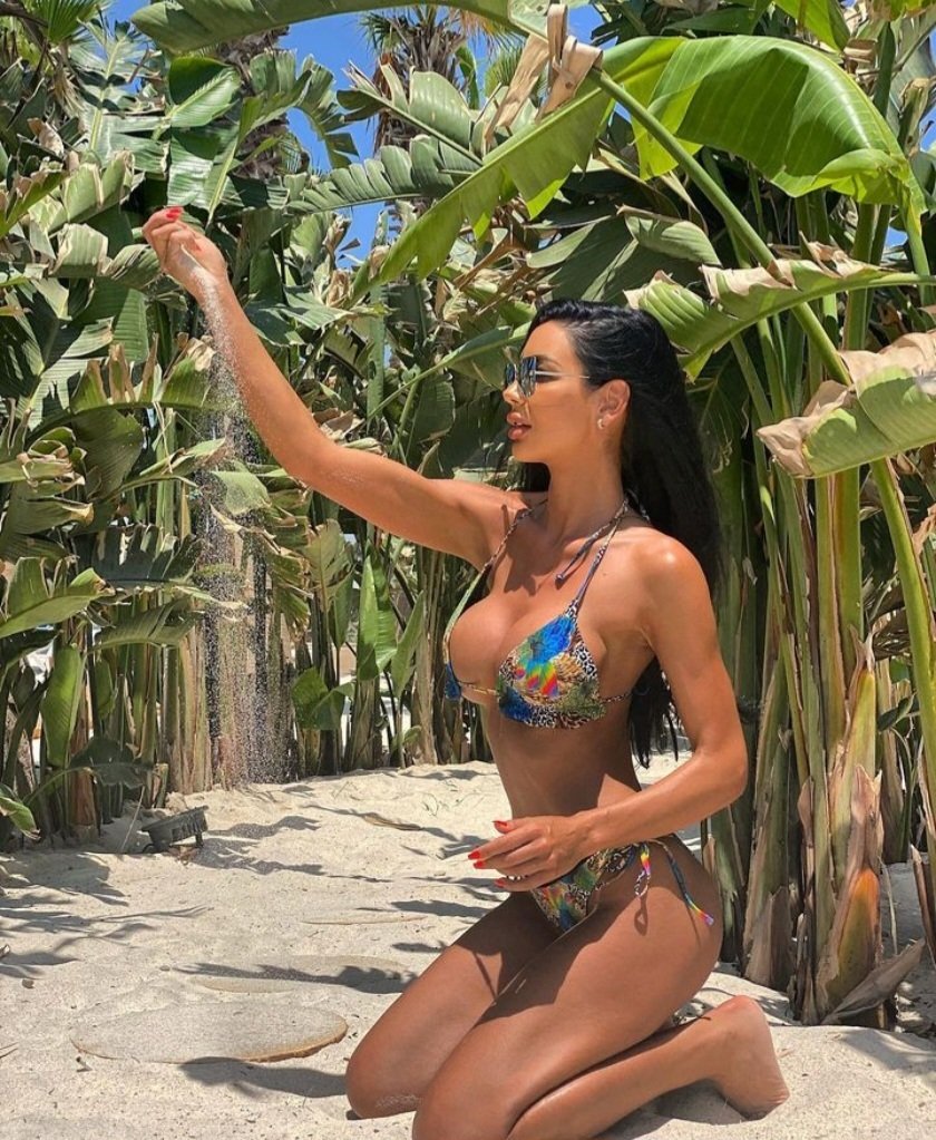 FrancescaHarris18