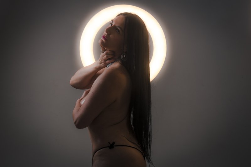 Giorgina_Simons