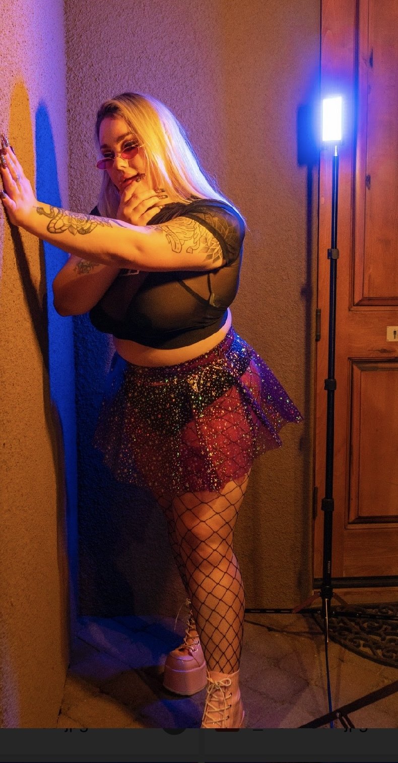 Hailey_Rae20