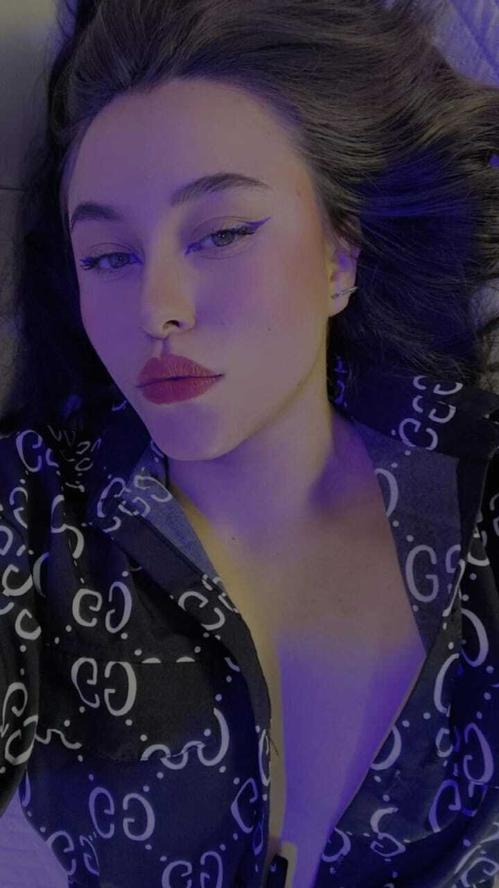 HannaCollins_18