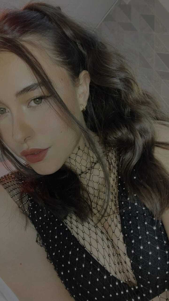 HannaCollins_18