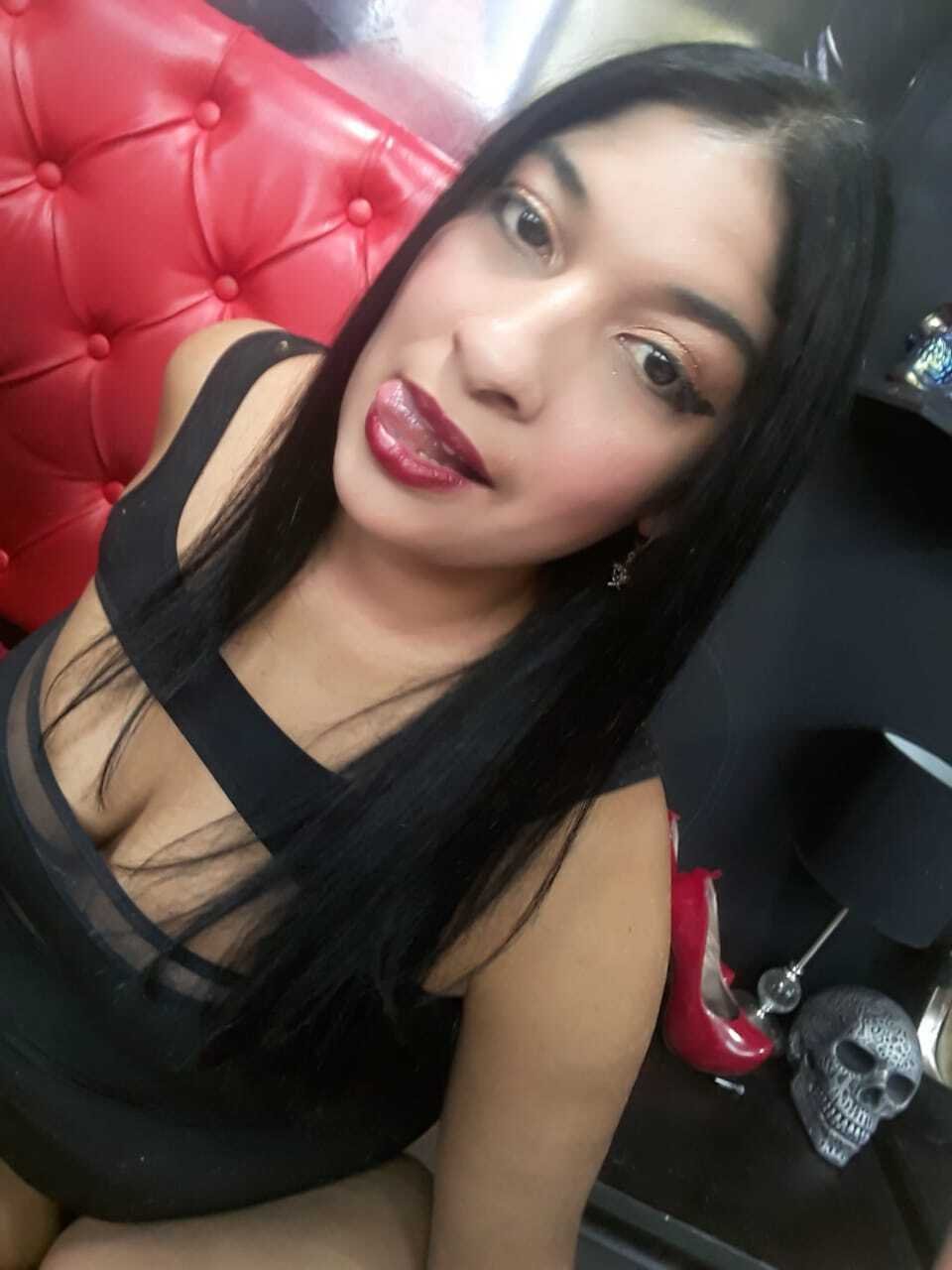 HollyDarby