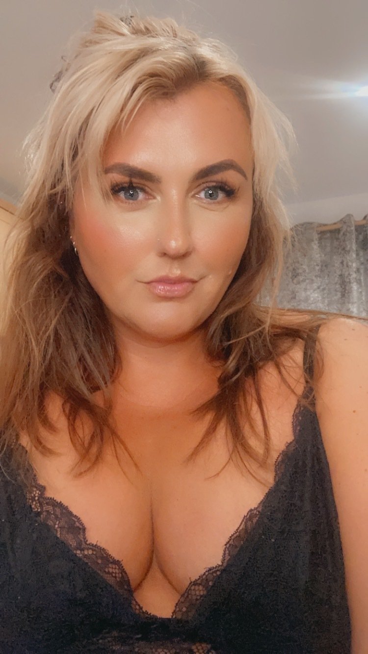 Hottie_Lottie