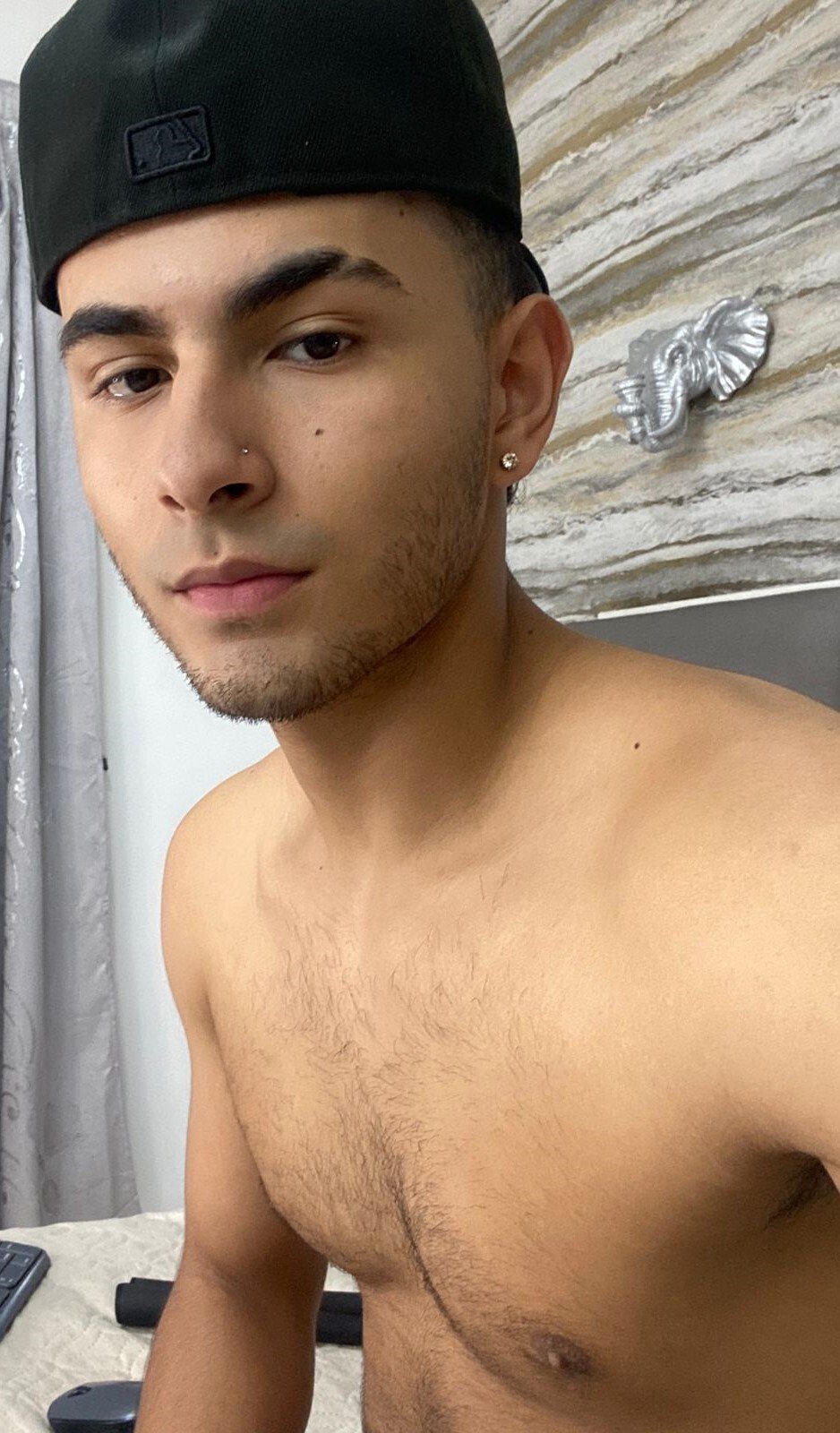 IamAres