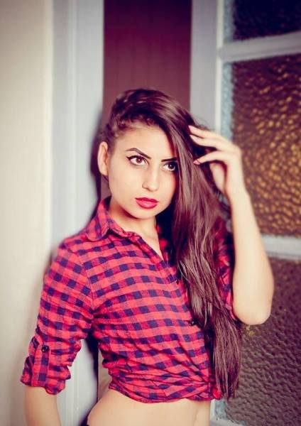 indianshiaaa from Jerkmate