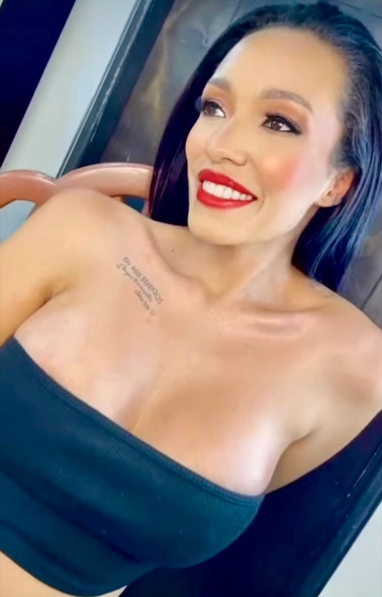 ivanasolene from Jerkmate