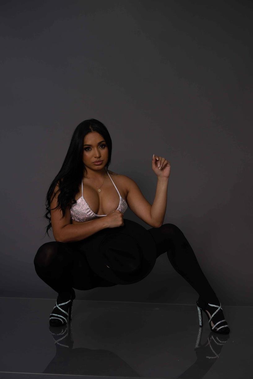 JaneLauder22
