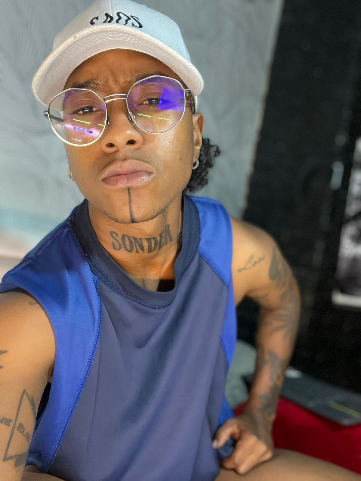 jhonymiller from Jerkmate