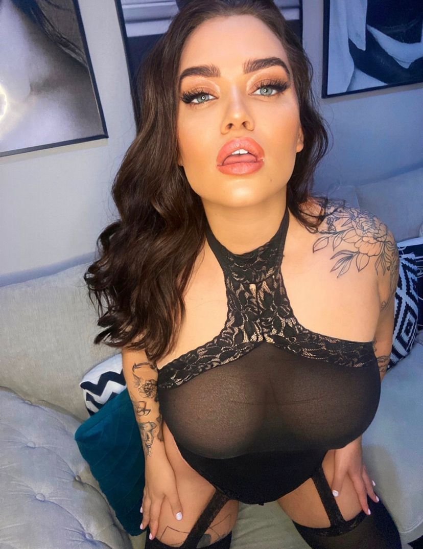 juicy_lucy_uk from Jerkmate