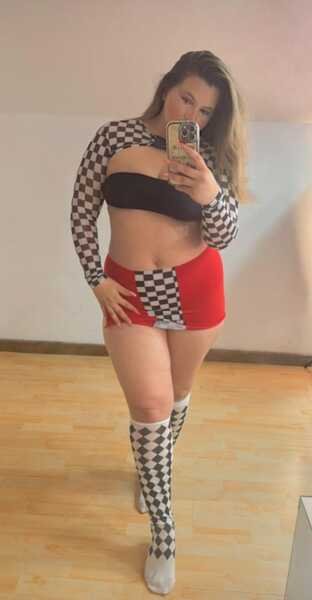 JuliaTaylor19