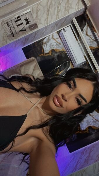 kimberlyi from Jerkmate