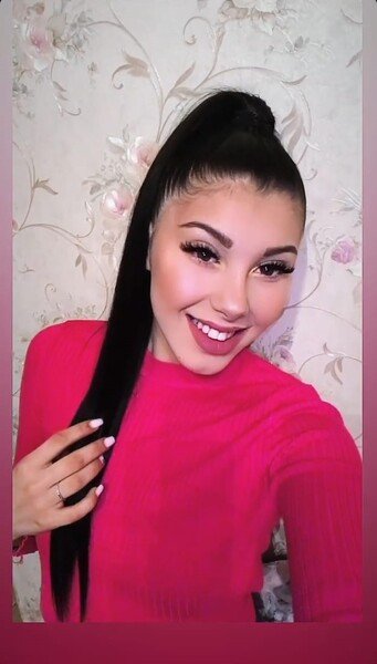 kiyaara from Jerkmate