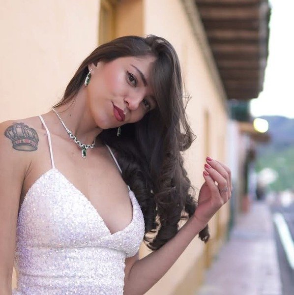 KarlaFerrer77