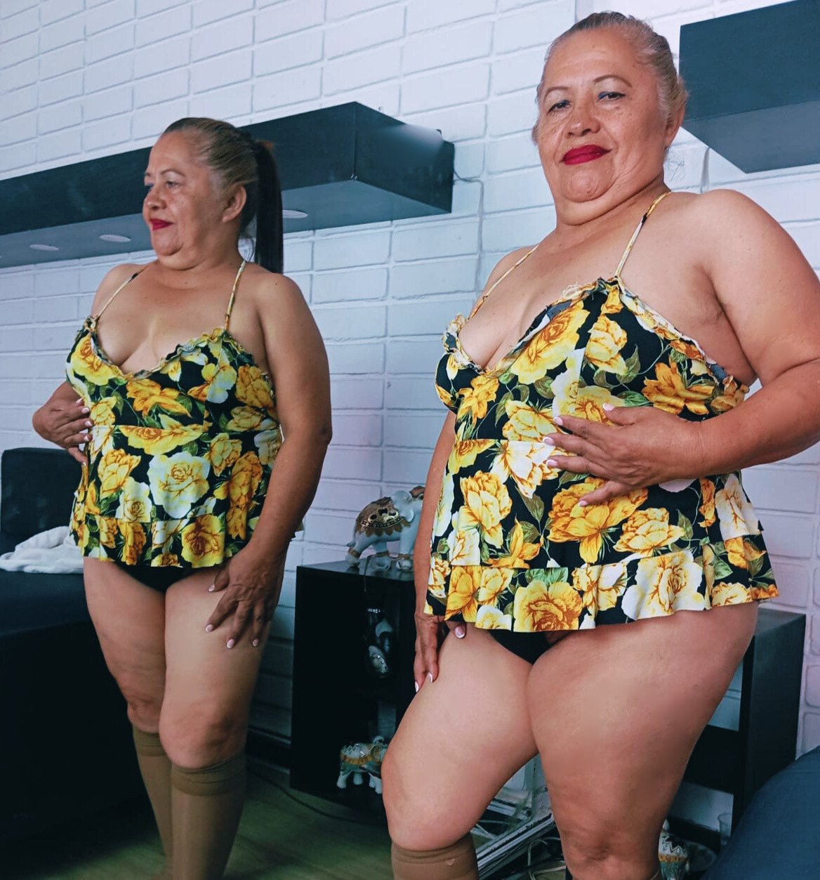 karollenox from Jerkmate