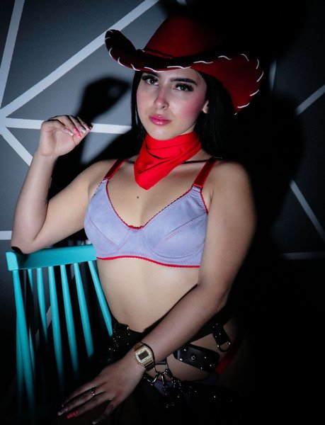 KarolinaHot69