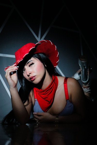 KarolinaHot69