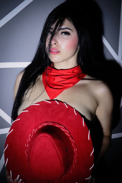 KarolinaHot69