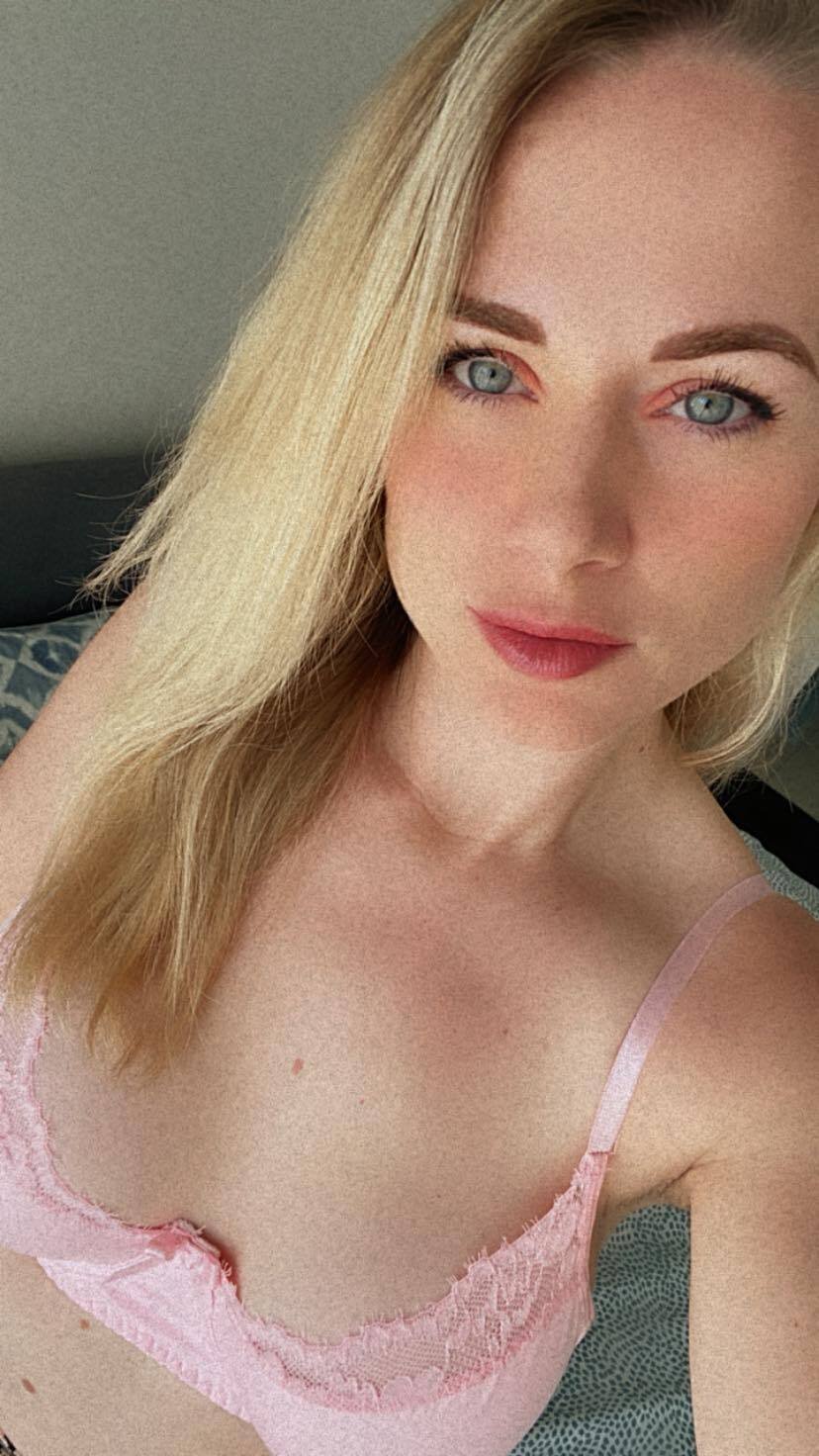 KateDivineUK