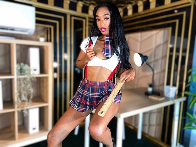 kattejackson from Jerkmate