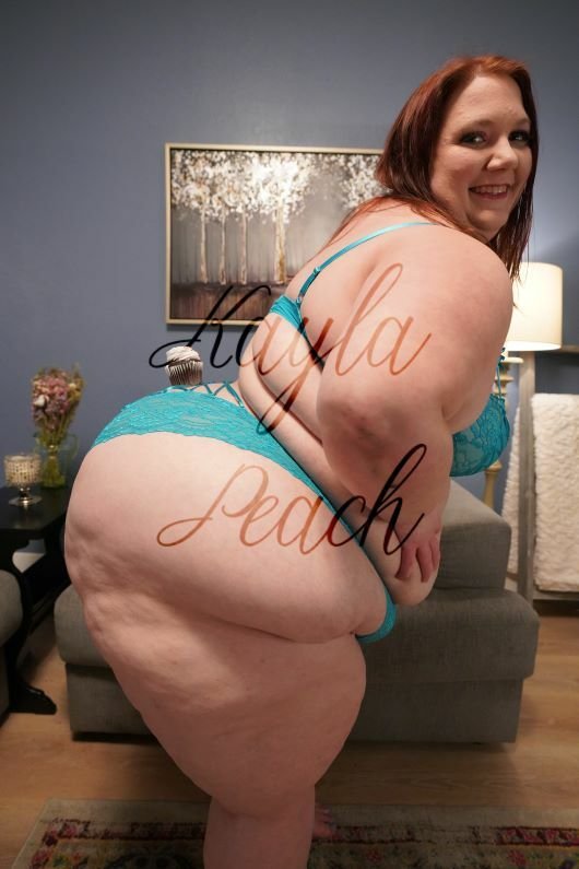 KaylaPeach90