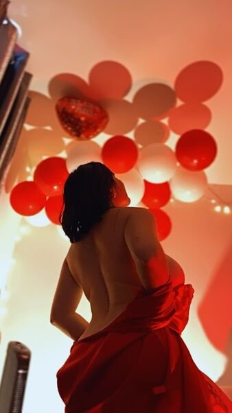 Kelly_Johanna