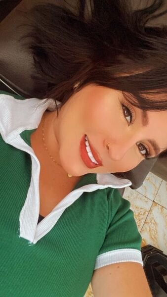 Kelly_Johanna
