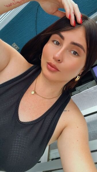 Kelly_Johanna
