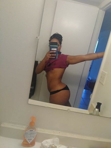 KhianaDee