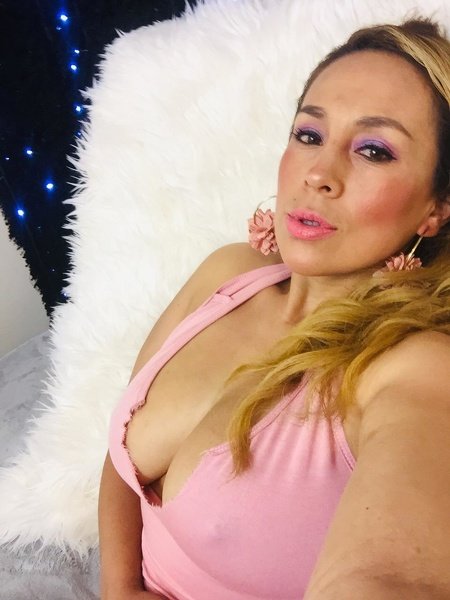 Kim_Simone