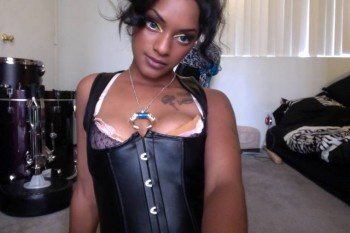 Kumi_Felicia
